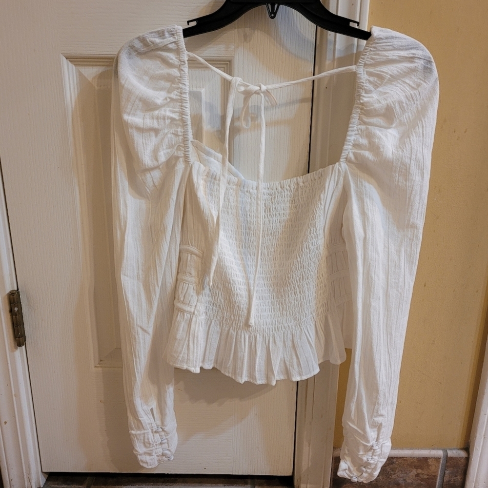 NWT Free People Chloe White Smocked Tie Neck Puff Sleeve Top M - Picture 8 of 16
